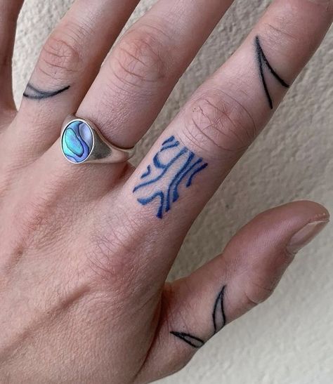 Unique Minimalist Tattoo, Magic Runes, Hand And Finger Tattoos, Handpoke Tattoo, Tatuaje A Color, Poke Tattoo, Dainty Tattoos, Subtle Tattoos, Dream Tattoos