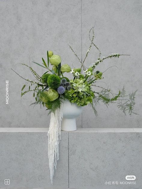 Modern Faux Flower Arrangements, Japanese Floral Arrangements, Corporate Flower Arrangements, Japanese Floral Design, Japanese Flower Arrangement, Foliage Arrangements, Contemporary Flower Arrangements, Summer Flower Arrangements, Modern Floral Arrangements