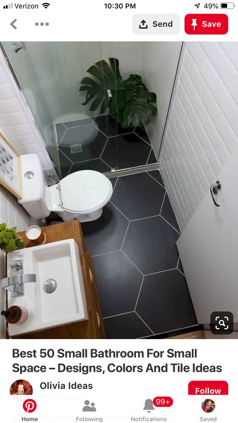 Makeover Kamar Mandi, Mini Bad, Small Bathroom With Shower, Bad Inspiration, Small Showers, Tiny House Bathroom, Hampi, Room Tiles, Trendy Bathroom