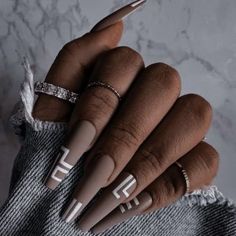 Brown Acrylic Nails, Black Acrylic Nails, Sassy Nails, Ombre Nail, Nude Nail Designs, Ombre Acrylic Nails, Glam Nails, Brown Nails, Girls Nails