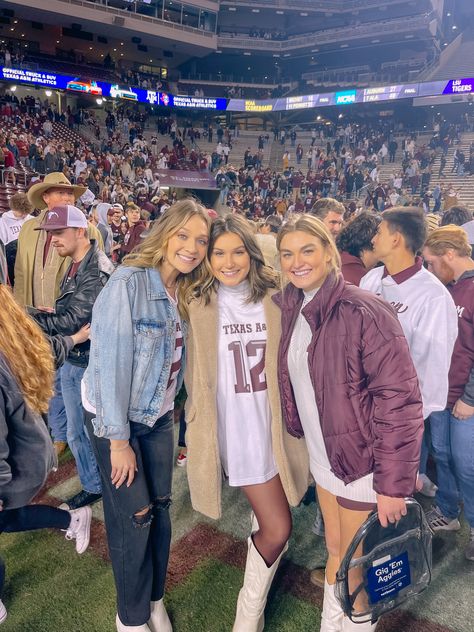 tamu game day Tamu Football Game Outfit, Tamu Game Day Outfit, Game Day Outfit Texas A&m, Game Day Cold Outfit, Texas A&m Game Day, Classy Game Day Outfit, Texas A&m Gameday Outfit, A&m Gameday Outfit, Tamu Gameday Outfits