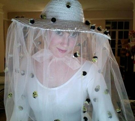 Lady Beekeeper Occupation Costumes Diy, Bee Keeper Costume, Painters Jumpsuit, White Sunhat, Beekeeper Costume, Bee Keeper Hat, October Night, Diy Bee, Halloween Costume Ideas For Women