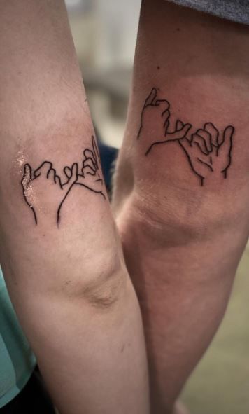 Sweet Couple Tattoos, Married Couple Matching Tattoos, Couple Tattoos Long Distance, Non Cringe Couple Tattoo, Couples Simple Tattoos, Tattoos To Get For Your Girlfriend, Boyfriend And Girlfriend Tattoos Unique, Maching Tattoos Boyfriend, Boyfriend And Girlfriend Tattoos Matching