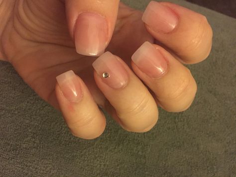 Light pink acrylic with clear gel coat and diamond. #simple #natural #nails… Natural Looking Acrylic Nails Square, Simple Natural Nails, Light Pink Acrylic Nails, Gel Nails Long, Ideas For Nails, Natural Acrylic Nails, Purple Eye Makeup, Nails Natural, Winter Nails Acrylic