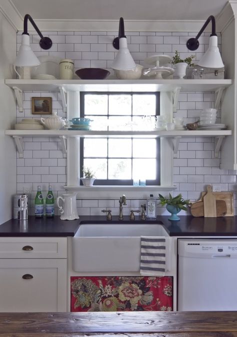 Backsplash Inspiration, Rustic Remodel, Window Over Sink, Kitchen Sink Window, Trendy Farmhouse Kitchen, Sink Decor, Attic Loft, Tiles Ideas, Farmhouse Sink Kitchen