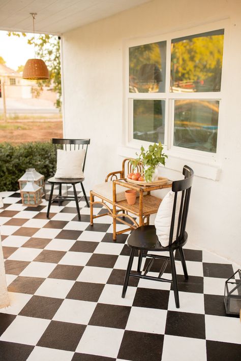 Painted Checkerboard Floors Painted Checkerboard Patio, Checkerboard Patio, Front Porch Flooring, Front Porch Tile, Checkerboard Floors, White Porch, Checkerboard Floor, Porch Tile, Foam Boards