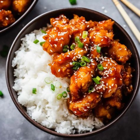 Korean Fried Chicken Korean Fried Chicken Recipe, Best Korean Food, Food Reference, Fried Chicken Recipe, Korean Fried Chicken, Korean Dishes, Food Babe, Food Therapy, Yummy Comfort Food