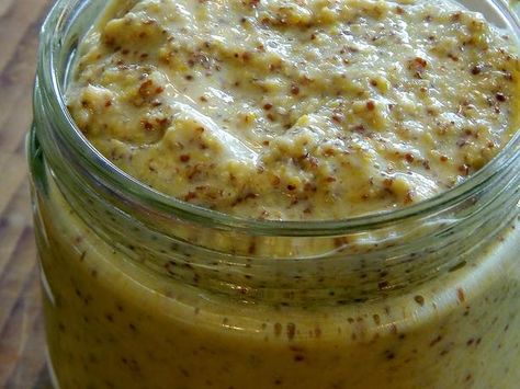 Brown Mustard Recipe, Homemade Mustard, Canning Process, Roasted Jalapeno, Make Dog Food, Mustard Recipe, Spicy Mustard, Spicy Brown Mustard, Homemade Condiments