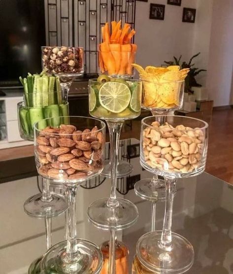 Štědrý Den, Amazing Food Platters, Catering Food Displays, Party Food Buffet, Catering Ideas Food, Buffet Set, Party Food Platters, Turkey Istanbul, Food Displays