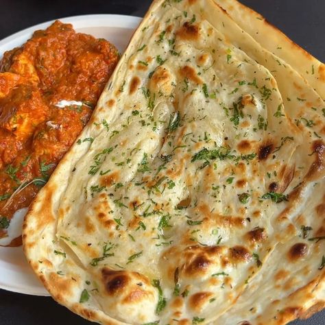 Paneer Tikka Masala with Butter naan! #apkaapnaswad #paneertikkamasala #dinnerscenes #northindianfood #indiankhana #desikhaana #soulfood #exploremore #fy Paneer Tikka Masala, Butter Naan, Paneer Tikka, Tikka Masala, Naan, Paneer, Soul Food, Butter