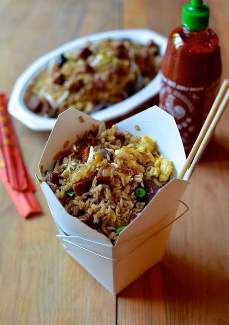 Pork Fried Rice Recipe, Chinese Bbq Pork, Wok Of Life, The Woks Of Life, Woks Of Life, Pork Fried Rice, Makanan Diet, Chicken Fried Rice, Woks