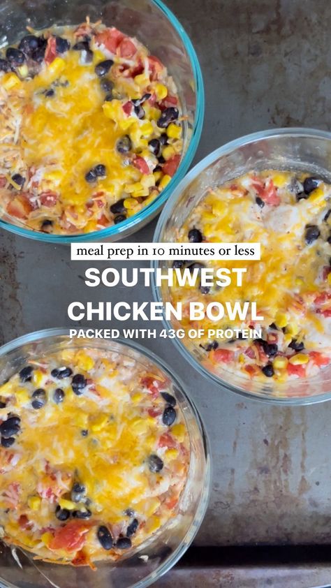 Ashley Starcher | Macro Coach | A MUST SAVE 🙌🏼 these single serve southwest chicken bowls! Take 10 minutes (OR LESS‼️) to set yourself up for success! Between the chaos… | Instagram Macro Friendly Bowls, Macro Recipes Dinner, Meal Prep Paleo, Single Bowl Meal Prep, Southwest Bowls, Single Serve Lunch Ideas, Single Serve Chicken Recipes, Single Serving Meal Prep, Baked Meal Prep Bowls