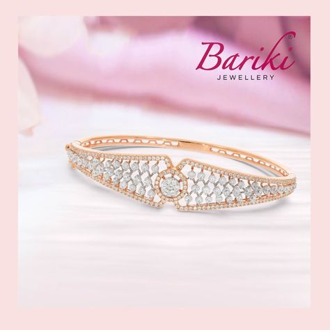 Oval Bangle Diamond, Diamond Kada, Latest Ring Designs, Oval Bangle, Diamond Bangles, Diamond Bracelet Design, Ladies Bracelet, Bridal Jewelry Collection, Jewelry Drawing