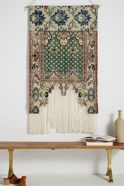 Drew Barrymore Shared on Instagram Her Brilliant Hack for Hiding a TV Rug Hanging, Eclectic Homes, Boho Style Bedroom, Rug Wall Hanging, Types Of Curtains, Handmade Wall Hanging, Wall Rug, Country House Decor, Mirror Wall Art