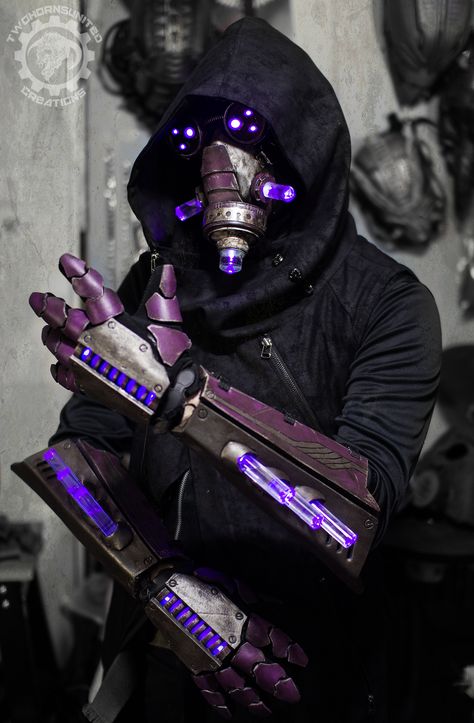 Futuristic Helmet, Arte Ninja, Arte Cyberpunk, Cyberpunk Fashion, Cyberpunk Character, Masks Art, Komodo, Cyberpunk Art, Gas Mask