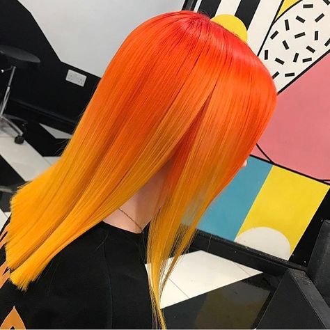 💓 AnnieAnnBae 💓 Fire Ombre Hair, Vibrant Red Hair, Ombre Hairstyles, Yellow Hair Color, Fire Hair, Vivid Hair Color, Bold Hair Color, Bright Hair Colors, Bob Hair