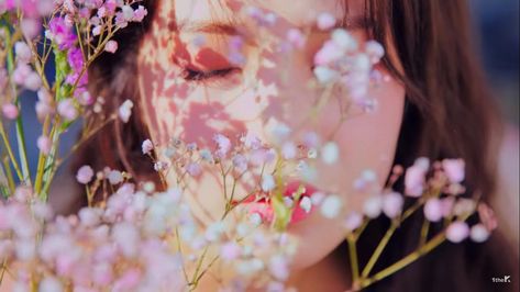 Wind Flower Mamamoo, Older Song, Kpop Mv Screenshots, Kpop Mv Aesthetic, Mv Aesthetic, Moonbyul Solar, Wind Flower, Mamamoo Wheein, Solar Flower