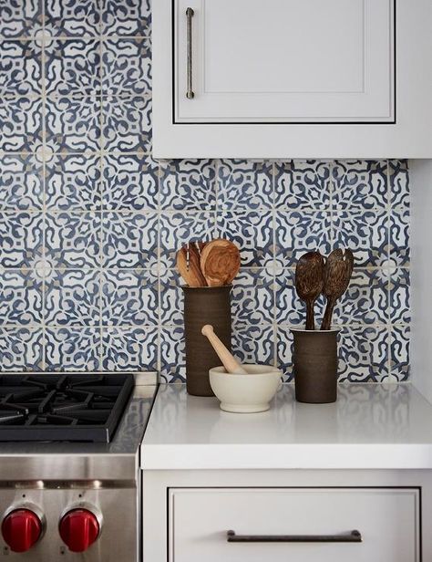 White and Blue Mediterranean Cooktop Backsplash Tiles - Transitional - Kitchen Blue Tiles Kitchen, Spanish Mosaic, Blue Kitchen Tiles, Brick Backsplash Kitchen, Spanish Kitchen, Navy Kitchen, Modern Home Decor Kitchen, Mosaic Backsplash Kitchen, Rustic Kitchen Cabinets