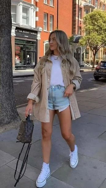 Summer Outfits 2024: Top 25 Best Summer Outfits for Girls (Summer College Outfits) 26 Cute Casual College Outfits Summer, Summer It Girl Outfits, Women Summer Outfits 2024, Girls Day Out Outfit, Fashion Inspo Outfits 2024 Summer, Summer Outfits For College, Cute Casual College Outfits, Casual College Outfits Summer, Outfits For Short Girls