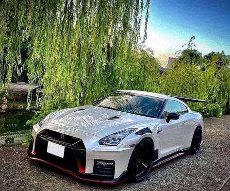 Nissan Gtr 35, Nissan Skyline R35, Skyline R35, Nissan Gtr Nismo, Nissan Gtr Wallpapers, Gtr Nismo, Gtr Nissan, Slammed Cars, Gtr Car