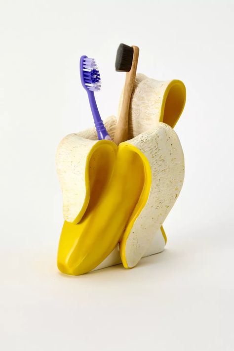 Fun Trash Can, Cool Toothbrush Holder, Weird Kitchen Decor, Tooth Brush Holder Ideas, Innovative Product Design Ideas, Clay Toothbrush Holder, Banana Storage, Peeled Banana, Dream Bedroom Inspiration