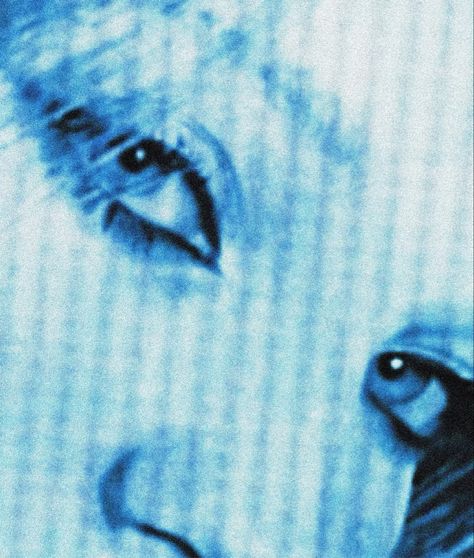 Shoegaze Aesthetic Blue, Blue Stargirl Aesthetic, Y2k Grunge Moodboard, Early 2000s Blue Aesthetic, Chaotic Blue Aesthetic, Indie 2000s Aesthetic, Light Blue Grunge Aesthetic, Punk Blue Aesthetic, Blue Aesthetic Grunge Vintage