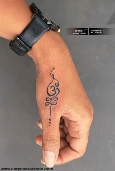 Ohm Tattoo, Trishul Tattoo Designs, Thumb Tattoos, Om Tattoo Design, Tattoo Design For Hand, Latest Tattoo Design, Yoga Tattoos, Hand And Finger Tattoos, Unalome Tattoo