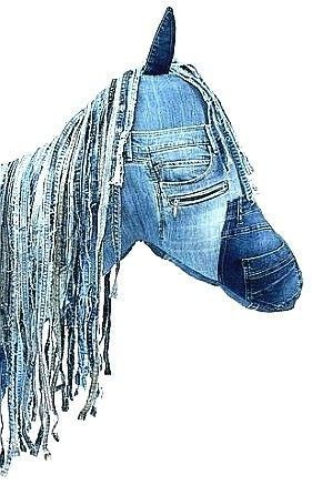 Denim Sculpture, Denim Editorial, Apple Bottom Jeans, Denim Crafts Diy, Textile Art Embroidery, Denim Art, Small Bathroom Ideas Modern, Denim Ideas, Recycled Jeans