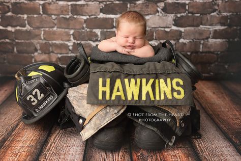 Firefighter Pregnancy Announcement, Newborn Firefighter, Big Brother And Sister, Baby Boy Newborn Pictures, Firefighter Pictures, Firefighter Baby, Lifestyle Newborn Photos, Newborn Photography Boy, Newborn Family Photos