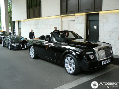 Rolls-Royce Phantom Drophead Coupé - 7 October 2022 - Autogespot Rolls Royce Drophead Coupe, Rolls Royce Drophead, Rr Phantom, Rolls Royce Phantom Drophead, 7 October, Mens Luxury Lifestyle, Rolls Royce Phantom, Street Racing Cars, Street Racing