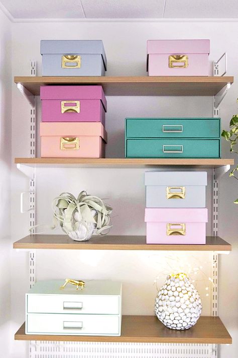 Storage Boxes Ideas, Room Decor Diy Ideas, Living Room Decor Diy, Storage Box Diy, Decor Diy Ideas, Boxes Ideas, Diy Hanging Shelves, Diy Living Room Decor, Diy Storage Boxes