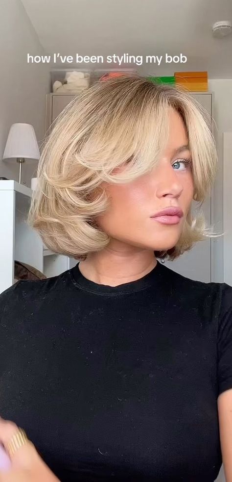 short hairstyle, short haircut for women, bob haircut, bob hairstyle, long bob, textured bob, layered bob, bob hairstyles Layered Bob Styling, Very Short Hair With Layers, Kate Moss Bob Haircut, Bob Haircut Layered Short, Bob Hair Blowout, Bouncy Blonde Bob, 90s Old Money Bob Haircut, Layered Bob Side Bangs, French Bob Blonde Short Hair