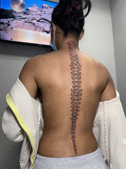 Spine Bone Tattoos For Women, Spine Vertebrae Tattoo, Skeleton Spine Tattoos For Women, Anatomical Spine Tattoos, Spine Spine Tattoo, Spine Tattoo Of A Spine, Skeleton Spine Tattoo, Spinal Cord Tattoo, Back Tattoo Women Spine Unique