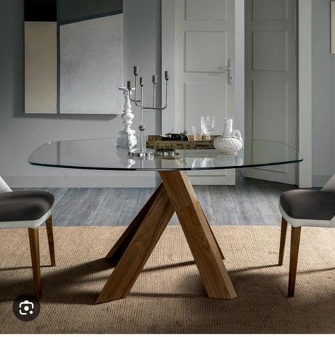 Small Oval Dining Table, Wooden Base Dining Table, Glass Dinner Table, Wood And Glass Dining Table, Oval Glass Dining Table, Oak Wood Table, Round Dinning Table, Italian Living, Concrete Bathroom