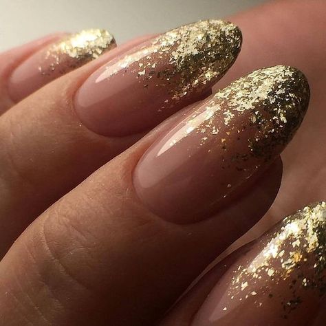 Ombre Nails With Glitter - Dusting Gold Glitter Nail Wedding Nails French, Punk Nails, Gold Glitter Nails, Ombre Nail Designs, Prom Nails, Chic Nails, Nail Arts, Gold Nails, Gorgeous Nails