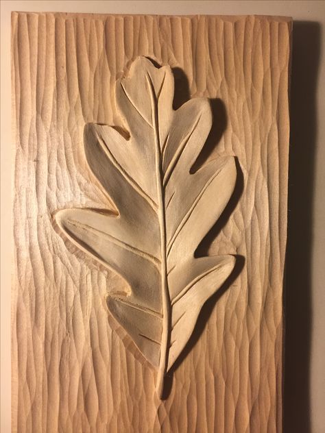 Leaf Wood Carving, Feather Wood Carving, Carving Flowers In Wood, Carved Flowers In Wood, Tree Artwork Sculpture Wood Carvings, Wood Feather, Wood Boat Building, Leaf Carving, Relief Carving