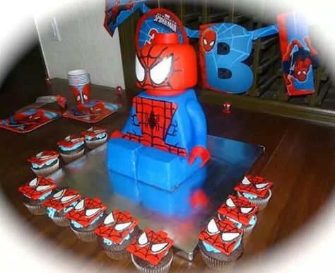 Lego spiderman Lego Spiderman Party, Lego Spider, Lego Spiderman, Batman Birthday Party, Spiderman Birthday Party, Lego Birthday Party, Spiderman Party, Batman Birthday, Superhero Cake