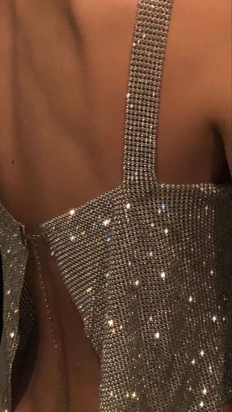 Party Dress Night, Backless Homecoming Dresses, Disco Glam, Rich Girl Lifestyle, Glam Outfit, Glam And Glitter, Glamour Dress, Korean Fashion Dress, Instagram Photo Inspiration