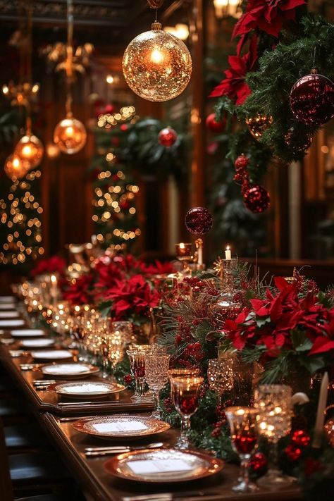 29 Christmas Party Decor Ideas For A Festive And Cozy Celebration - Learn California Festive Buffet, Christmas Party Decor Ideas, Christmas Table Scape, Buffet Set Up, Buffet Table Decor, Christmas Table Ideas, Christmas Buffet, Christmas Party Decor, Christmas Tree Decorating Themes