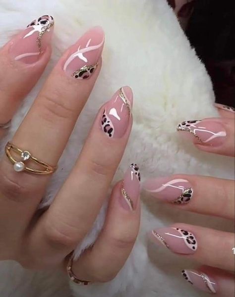 Elegant Touch Nails, Quick Nail Art, Animal Print Nails Art, Art Deco Nails, Wow Nails, Work Nails, Nail Art Designs Diy, Animal Print Nails, Nail Art Designs Videos