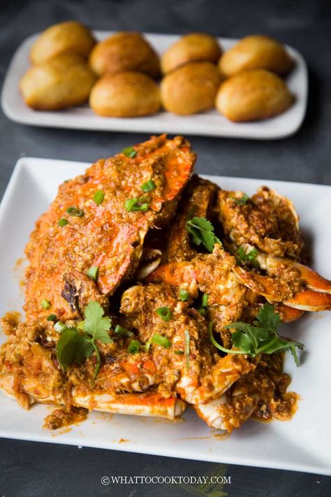 Singapore Crab Recipe, Indian Crab Recipes, Asian Dungeness Crab Recipes, Singapore Crab Chilli, Chili Crab Recipe, Chili Crab Singapore Recipe, Korean Spicy Marinated Crab, Singaporean Chili Crab Recipe, Chilli Crab Recipe