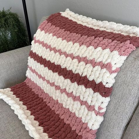 Hand Knit Blankets & Decor | This blanket is for sale! Message me to claim. It was my first time using this color and it came out so cool! If you’re interested in… | Instagram 3 Color Chunky Knit Blanket, How Many Skeins Of Yarn For A Chunky Blanket, Patterns For Chunky Knit Blankets, Super Chunky Knit Blanket Patterns Free, Chunky Blanket Color Combos, Chunky Yarn Blanket Ideas, Crochet Blanket Thick Yarn, Chunky Blanket Ideas, Chunky Yarn Crochet Pattern Blankets