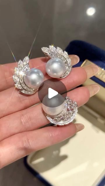 ANNIE CASE FINE JEWELRY on Instagram: "💎 Flawless Shine: Australian South Sea Pearl & Diamond Set 💎
This premium set includes 12-13mm earrings and a 13-14mm ring, each featuring near-flawless pearls with intense luster. The intricate diamond settings add a sense of grandeur and sophistication. 
- Earrings:12-13mm Australian South Sea pearls, 2.18ct diamonds 
- Ring:13-14mm Australian South Sea pearl, 0.598ct diamonds 
- Metal:18k white gold 
✨ The epitome of refined luxury, perfect for those with a taste for the extraordinary. 

👉🏻Comment “Like”for price and details 
.
.
.
.
.
.

HYL240820WSE87560 
HYL240820WSR28160
#finejewelry#pearljewelry #anniecasepearl#bridaljewellery#southseapearls#pearlearrings#pearlring" Fine Pearl Jewelry, Sea Pearl, Diamond Settings, South Sea Pearls, Sea Pearls, Pearl Diamond, Diamond Set, Pearl Jewelry, Diamond Rings