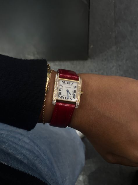 Pop of red, cartier panthere, vintage watches, vintage cartier Vintage Cartier Watch, Watch Aesthetic, Red Watch, Pop Of Red, Cartier Panthere, Cartier Watch, Red Jewelry, Cherry Red, Vintage Cartier