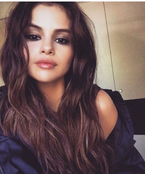 @fashionista1152 Selena Gomez, Brown Hair, Long Hair, A Woman, Hair, Black