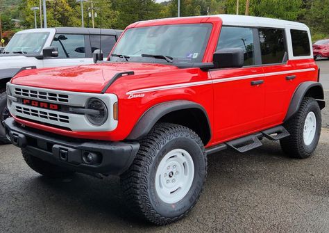 Ford Bronco Big Bend Heritage Edition 4-Door Red Bronco, Ford Bronco Big Bend, Bronco Big Bend, White Bronco, Bronco Sports, Cup Designs, State Farm, Big Bend, My Dream Car