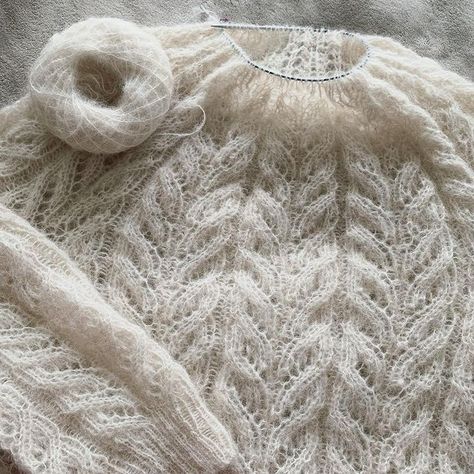 lace knits (@dentelletricot) • Photos et vidéos Instagram Lace Up Sweater, Lace Sweater Knitting Pattern, Lace Stitches Knitting, Lace Knitting Sweater, Folk Knitting, Ribbing Knitting, Lace Sweater Pattern, Lace Knit Sweater, Knitting Hacks