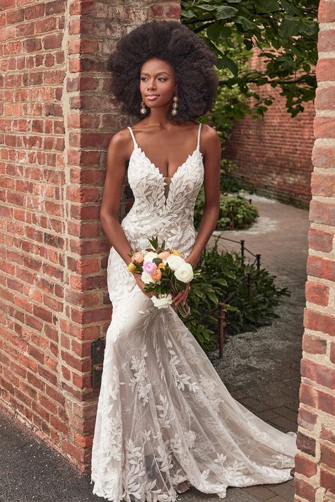 Madison James Wedding Dress, Madison James Bridal, Bella Bridal, Modest Bridal Gowns, Madison James, Modest Bridal, Allure Bridal, Chantilly Lace, Designer Wedding