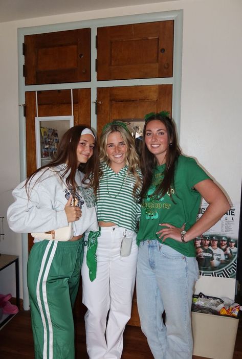 MSU gameday/st pattys outfits St Pattys Outfit, St Pattys Day Outfit, College Gameday Outfits, Gameday Outfits, Sydney Style, St Patrick's Day Outfit, University Outfit, College Fits, Game Day Outfit