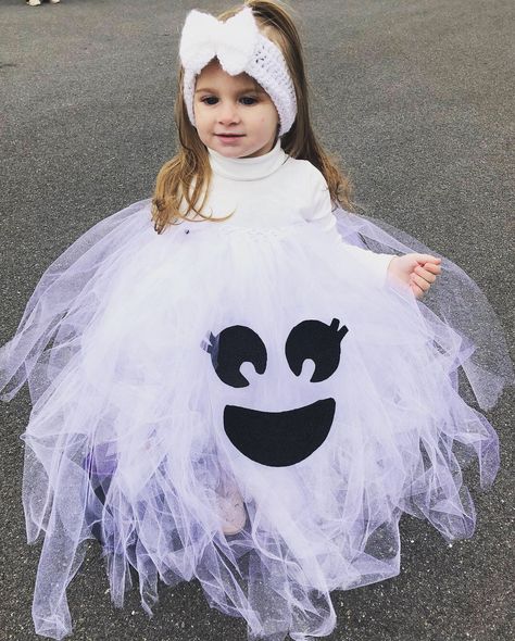 Ghost Tulle Costume, Toddler Ghost Costume Girl Diy, Girly Ghost Costume, Baby Girl Ghost Costume, Ghost Princess Costume, Halloween Costumes 3 Year Girl, Diy Toddler Ghost Costume Girl, Kids Ghost Costume Girl, Toddler Ghost Costume Girl